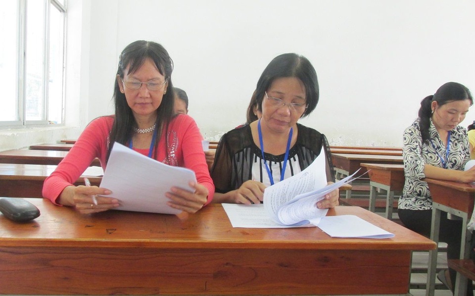 TP.HCM chấm xong môn Văn, có 6 bài đạt điểm 9 - 1 TP.HCM chấm xong môn Văn, có 6 bài đạt điểm 9 - 1