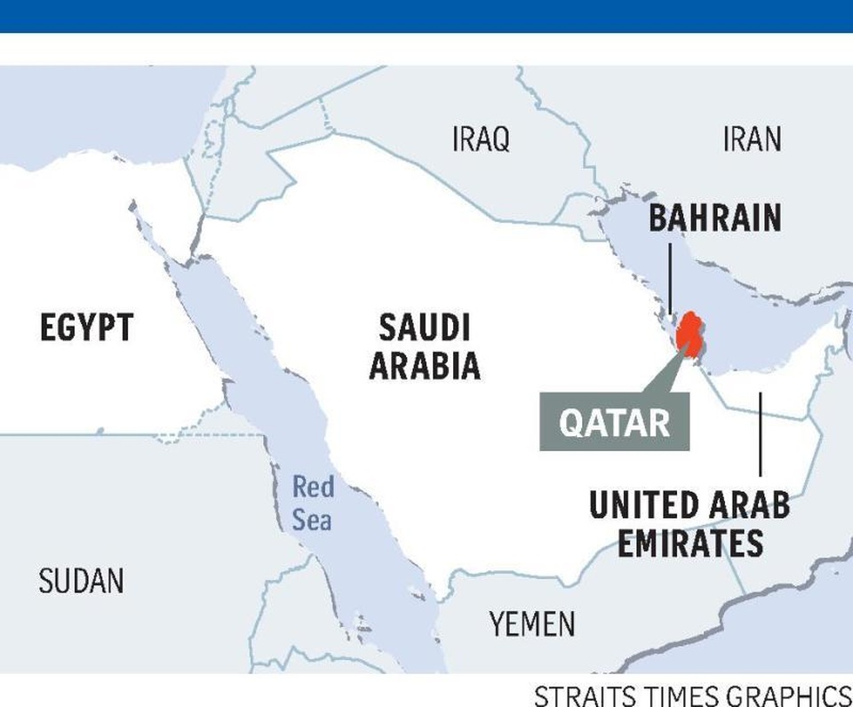 Mỹ đưa thêm dàn máy bay chiến đấu tàng hình tới gần Iran - 2