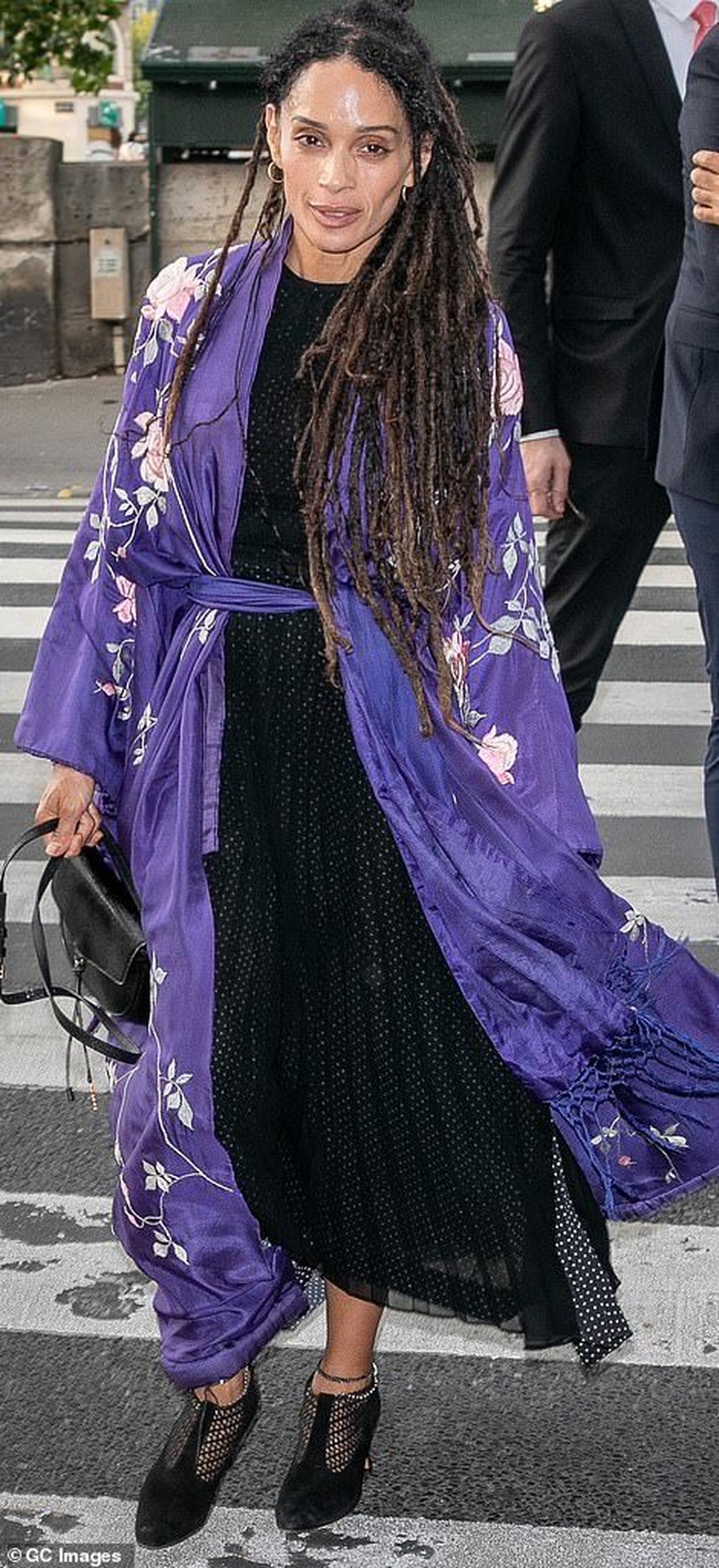 Dàn sao Hollywood dự hôn lễ của Zoe Kravitz - 2 Dàn sao Hollywood dự hôn lễ của Zoe Kravitz - 2