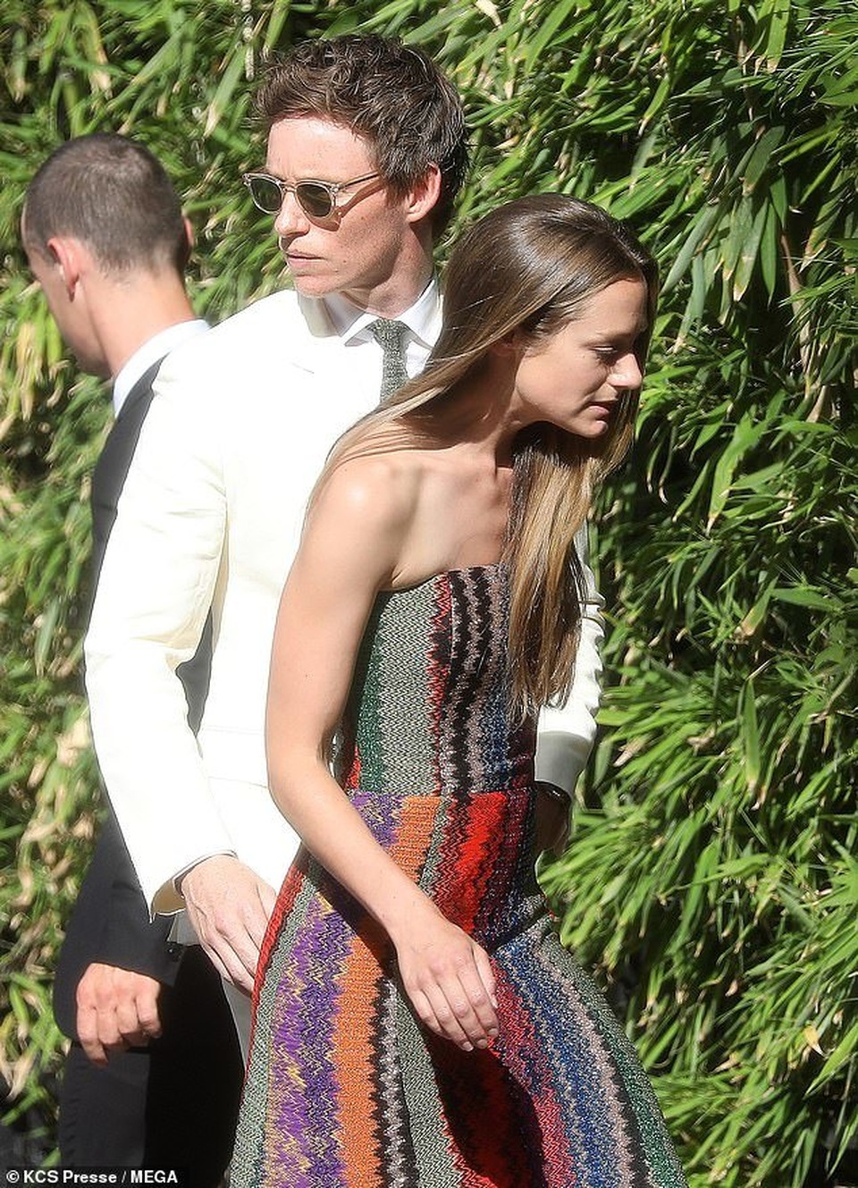 Cara Delevingne và bạn gái đồng tính diện đồ xuyên thấu dự đám cưới - 7 Cara Delevingne và bạn gái đồng tính diện đồ xuyên thấu dự đám cưới - 7
