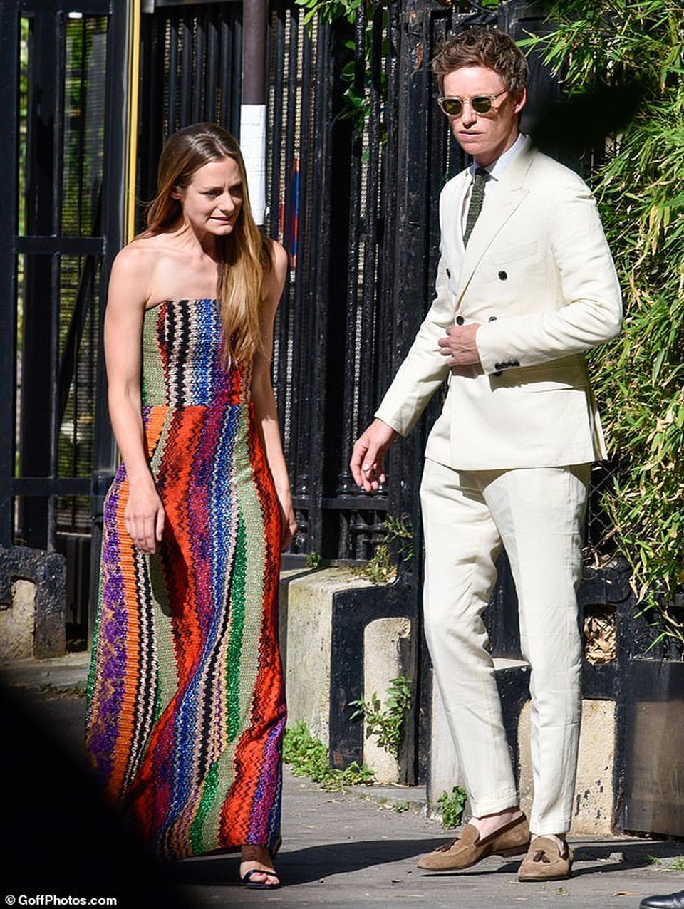 Cara Delevingne và bạn gái đồng tính diện đồ xuyên thấu dự đám cưới - 8 Cara Delevingne và bạn gái đồng tính diện đồ xuyên thấu dự đám cưới - 8