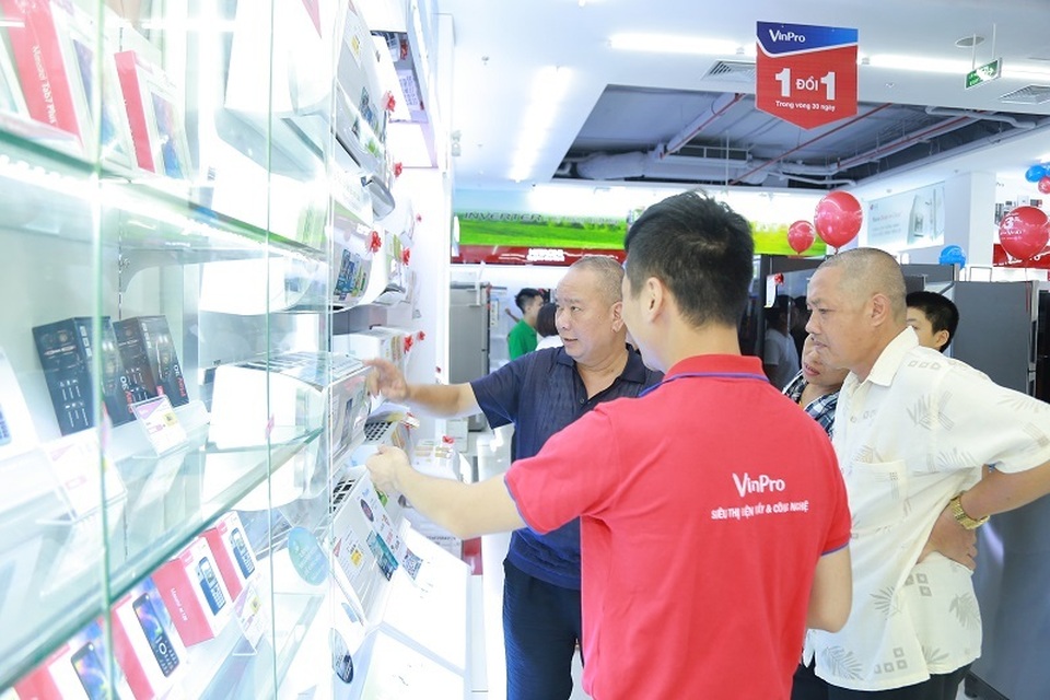 Khai trương Vincom đầu tiên tại thành phố Móng Cái, tỉnh Quảng Ninh - 8 Khai trương Vincom đầu tiên tại thành phố Móng Cái, tỉnh Quảng Ninh - 8