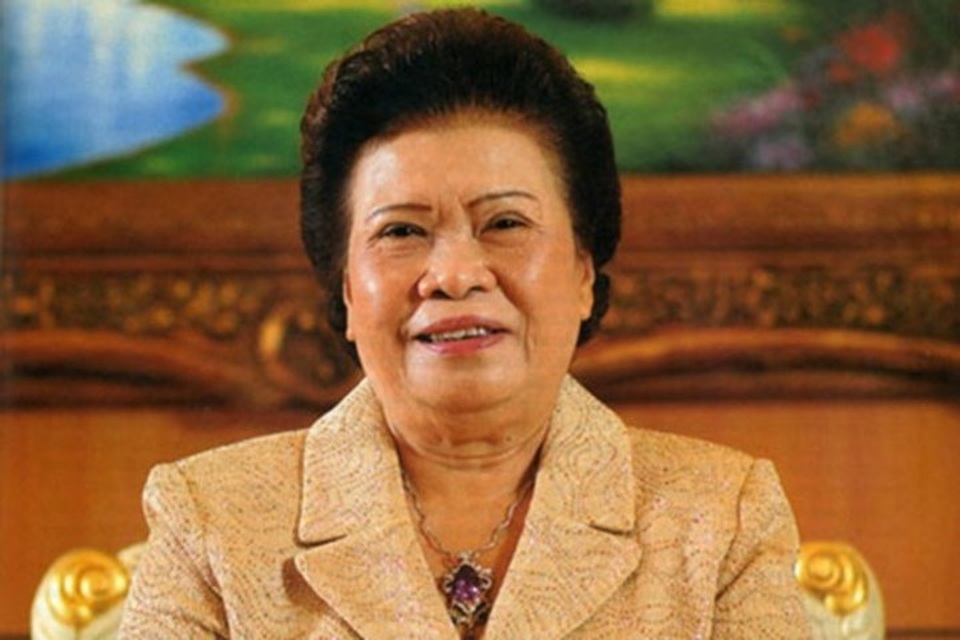 Làm sai thì đi tù, đại gia sẵn sàng tặng ôtô Maybach cho kẻ tố mình - 3