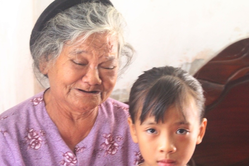 Quê nhà đứt ruột đợi tin 9 thuyền viên mất tích trên biển - 4