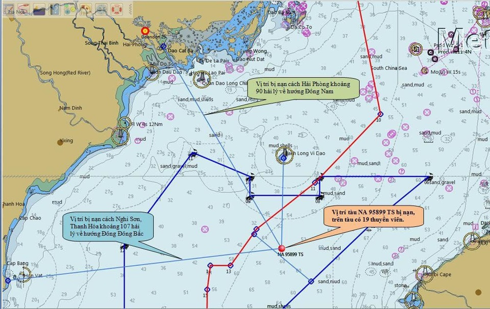 Quê nhà đứt ruột đợi tin 9 thuyền viên mất tích trên biển - 1