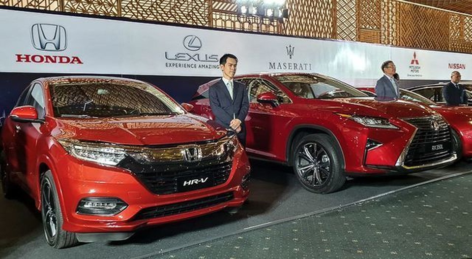 Xe Việt “khó đấu” được xe miễn thuế, siêu xe giá khủng về tay đại gia Sài Gòn - 5 Xe Việt “khó đấu” được xe miễn thuế, siêu xe giá khủng về tay đại gia Sài Gòn - 5