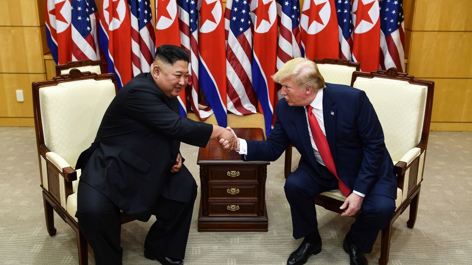 Triều Tiên ca ngợi cuộc gặp Trump - Kim là sự kiện “lịch sử” - 1 Triều Tiên ca ngợi cuộc gặp Trump - Kim là sự kiện “lịch sử” - 1