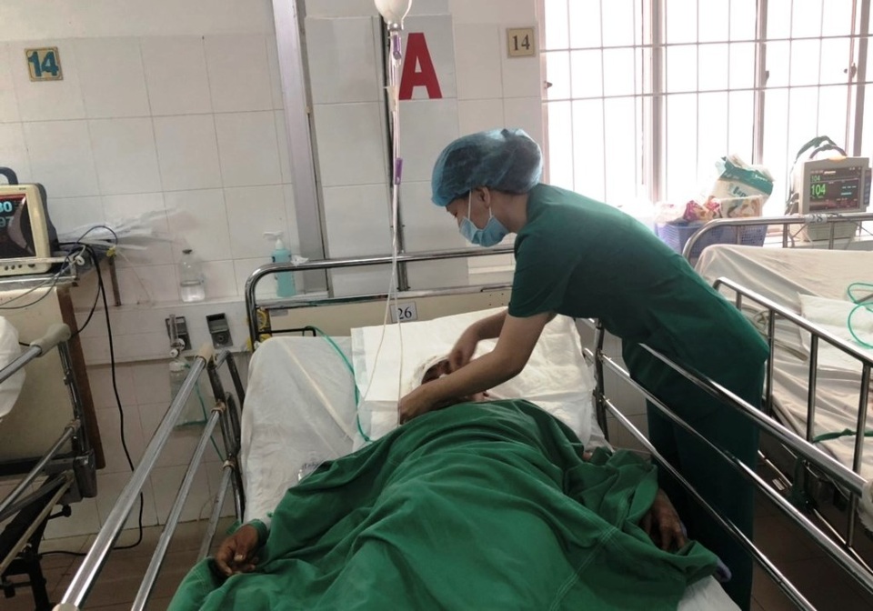 Cần Thơ: Cứu sống bệnh nhân bị khối u màng não khổng lồ - 1 Cần Thơ: Cứu sống bệnh nhân bị khối u màng não khổng lồ - 1