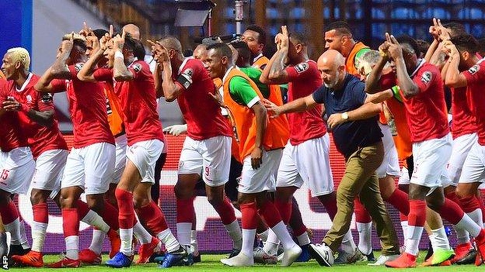 Thắng sốc Nigeria, Madagascar khiến tuyển Việt Nam rớt hạng BXH FIFA - 1 Thắng sốc Nigeria, Madagascar khiến tuyển Việt Nam rớt hạng BXH FIFA - 1