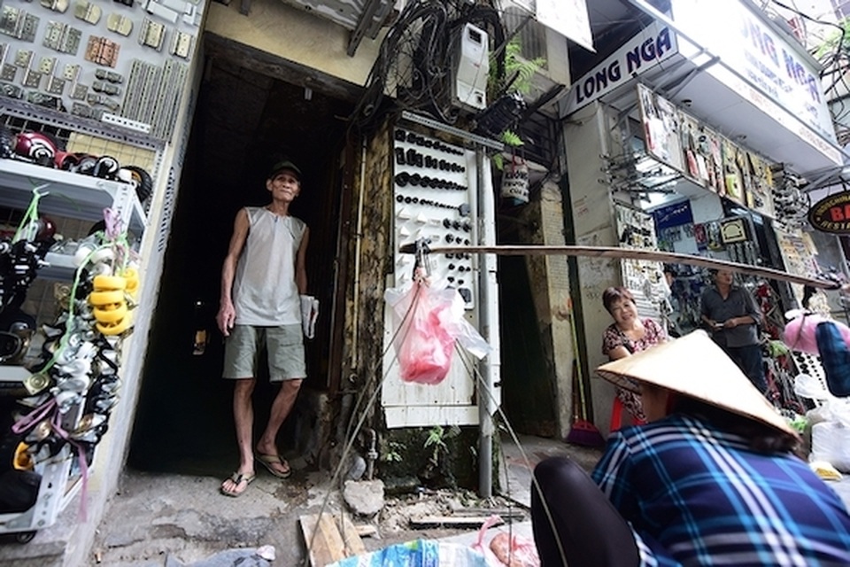 Đề án giãn dân phố cổ: Gần 20 năm “khởi động”, vẫn giậm chân tại chỗ - 1 Đề án giãn dân phố cổ: Gần 20 năm “khởi động”, vẫn giậm chân tại chỗ - 1