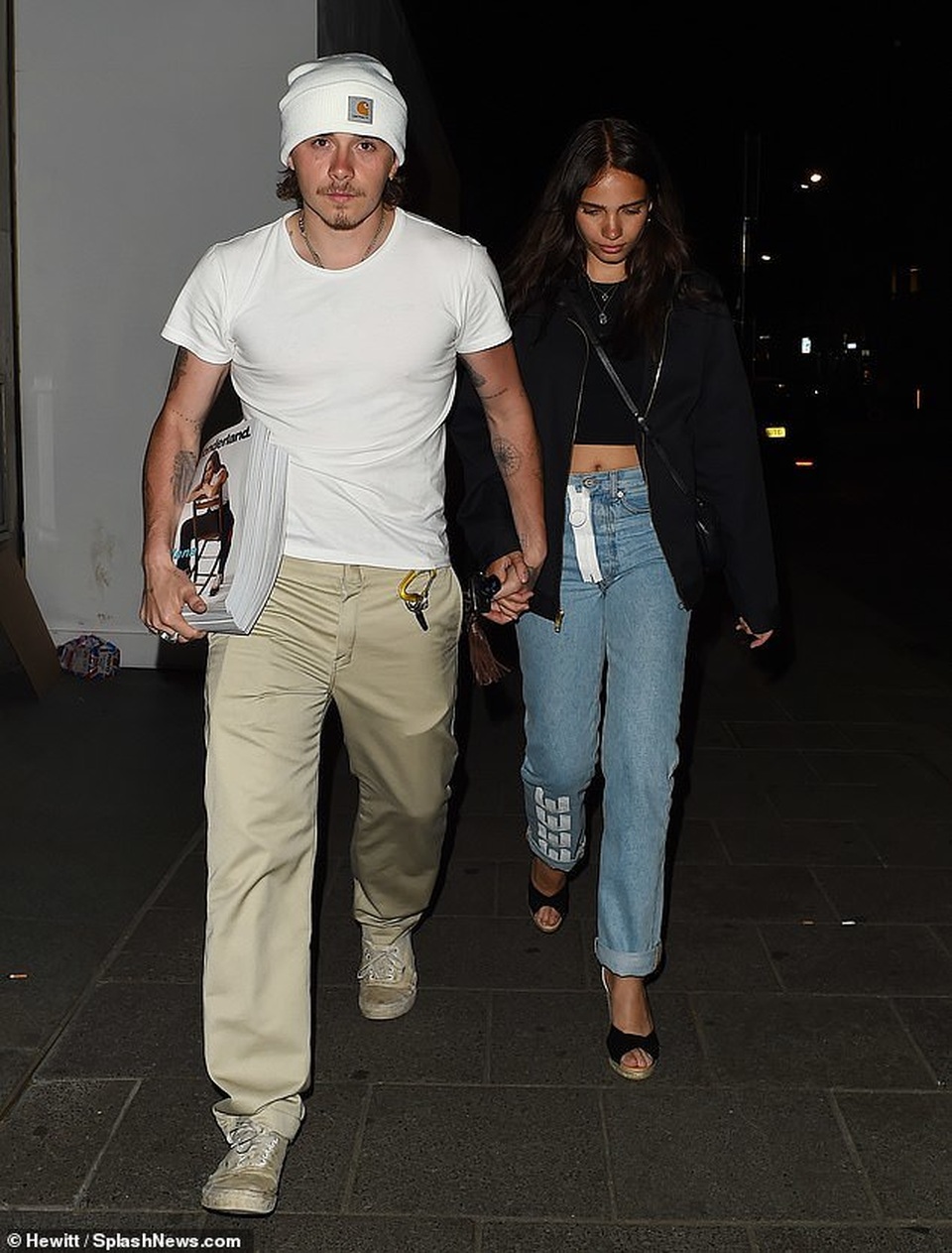Brooklyn Beckham tươi tắn đưa bạn gái dự sự kiện - 7