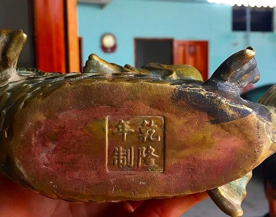 Đào ao bất ngờ phát hiện “kho báu” gần núi Tàu - 6 Đào ao bất ngờ phát hiện “kho báu” gần núi Tàu - 6