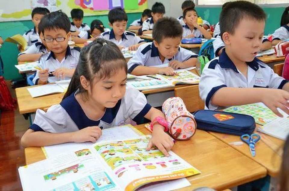 Sau 2 vòng thẩm định: Có 11 bản thảo sách bị đánh giá “không đạt” - 2 Sau 2 vòng thẩm định: Có 11 bản thảo sách bị đánh giá “không đạt” - 2