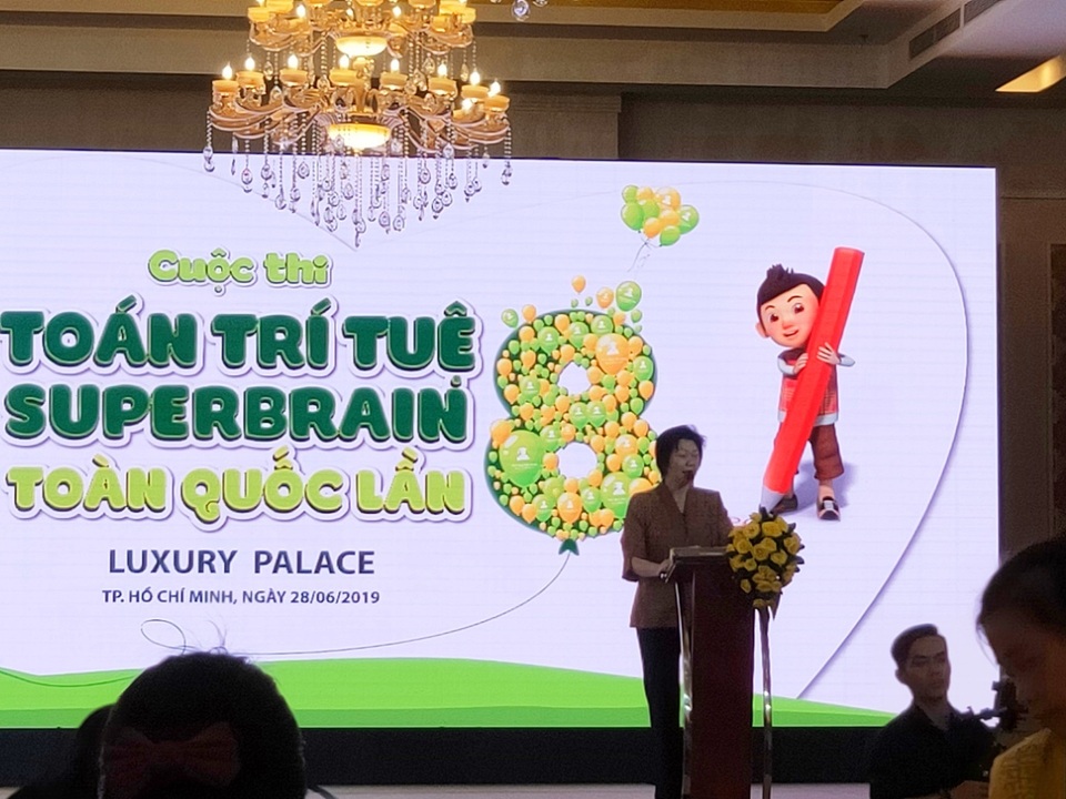 Gần 1.300 thí sinh đã bước vào vòng chung kết kỳ thi “Toán trí tuệ Superbrain toàn quốc lần 8” - 1 Gần 1.300 thí sinh đã bước vào vòng chung kết kỳ thi “Toán trí tuệ Superbrain toàn quốc lần 8” - 1