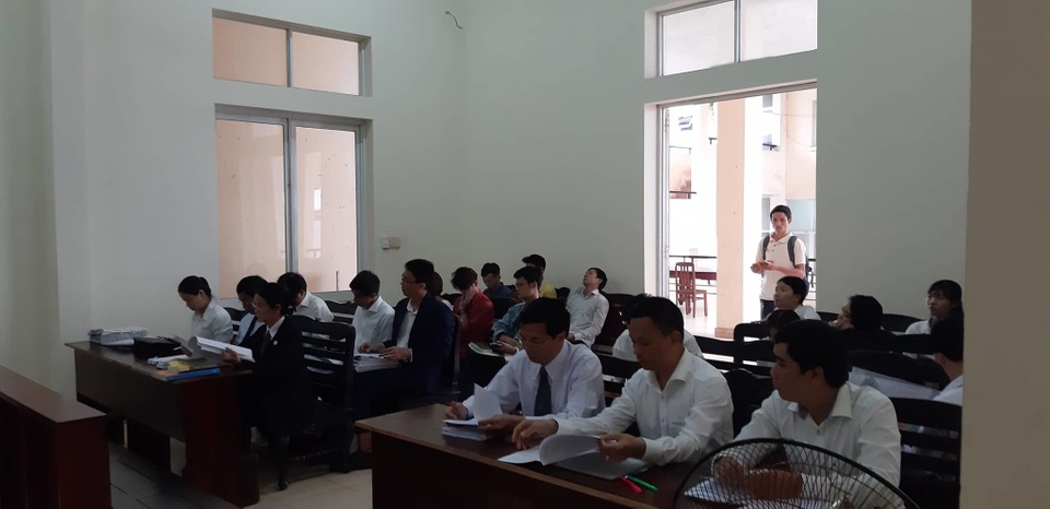 Bà Thảo yêu cầu tòa chuyển hồ sơ tranh chấp sang công an điều tra - 1 Bà Thảo yêu cầu tòa chuyển hồ sơ tranh chấp sang công an điều tra - 1