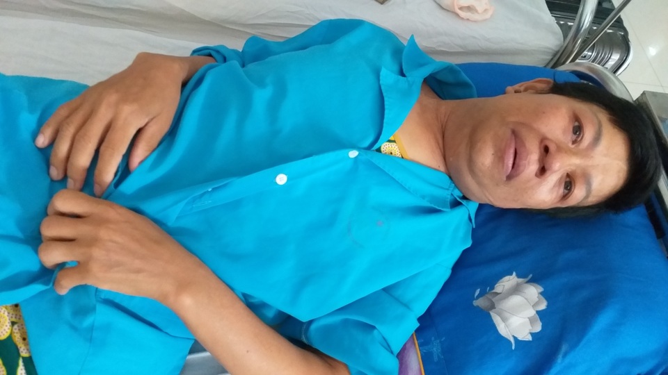 Tủi thân người phụ nữ cô đơn lần thứ 5 chống chọi với căn bệnh ung thư - 1 Tủi thân người phụ nữ cô đơn lần thứ 5 chống chọi với căn bệnh ung thư - 1