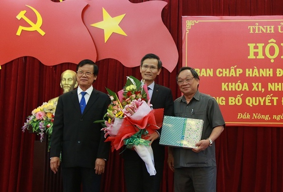 Phó Chủ tịch tỉnh Đắk Nông làm Phó ban cán sự Đảng Văn phòng Chính phủ - 1 Phó Chủ tịch tỉnh Đắk Nông làm Phó ban cán sự Đảng Văn phòng Chính phủ - 1