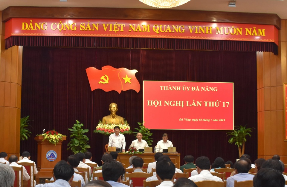 Nhiều cán bộ chủ chốt Đà Nẵng không còn tuổi tái cử khóa tới - 1