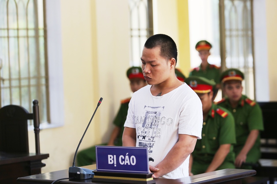 Sát hại phụ nữ hàng xóm vì không cho tán tỉnh con gái - 1 Sát hại phụ nữ hàng xóm vì không cho tán tỉnh con gái - 1