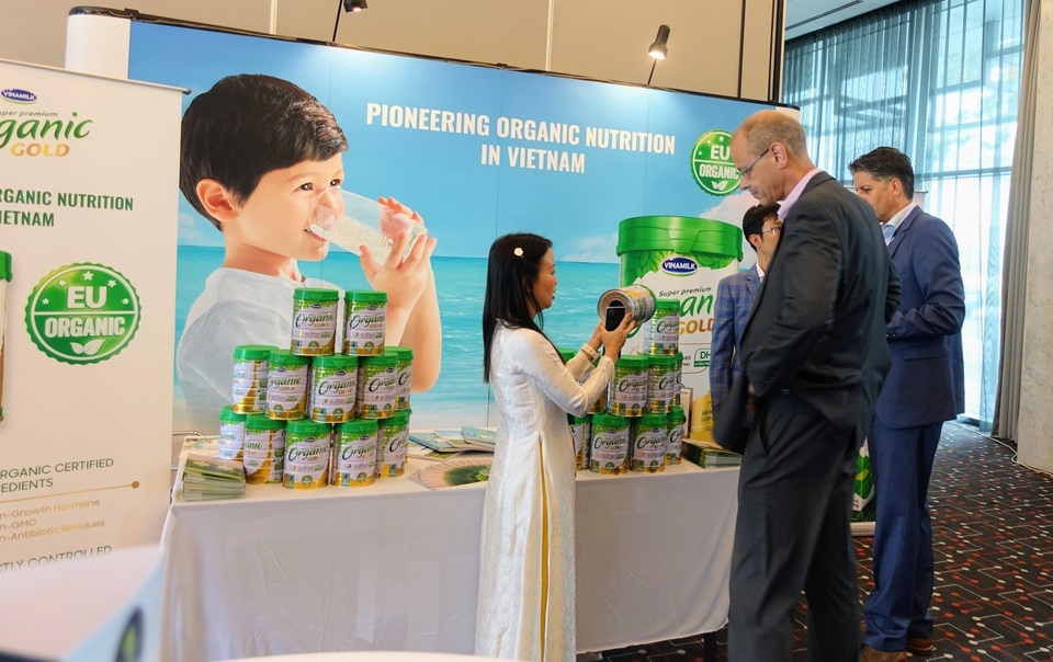 Vinamilk là đại diện duy nhất của châu Á trình bày về Xu hướng Organic tại Hội nghị sữa Toàn cầu 2019 - 4 Vinamilk là đại diện duy nhất của châu Á trình bày về Xu hướng Organic tại Hội nghị sữa Toàn cầu 2019 - 4