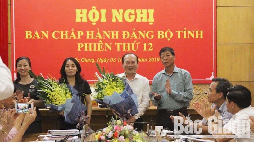 Ban Tổ chức Trung ương nhất trí chỉ định nhiều vị trí tại Ban Chấp hành Đảng bộ tỉnh Bắc Giang - 1 Ban Tổ chức Trung ương nhất trí chỉ định nhiều vị trí tại Ban Chấp hành Đảng bộ tỉnh Bắc Giang - 1
