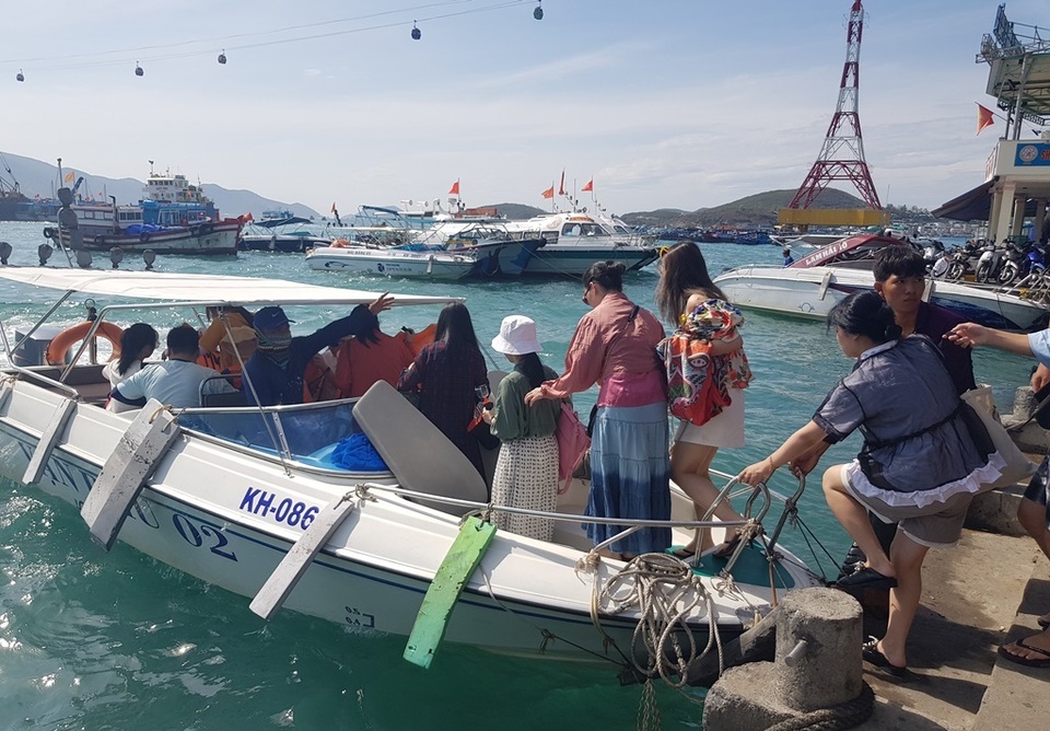 Doanh thu du lịch 6 tháng đầu năm tăng mạnh, đạt hơn 11.700 tỷ đồng - 2