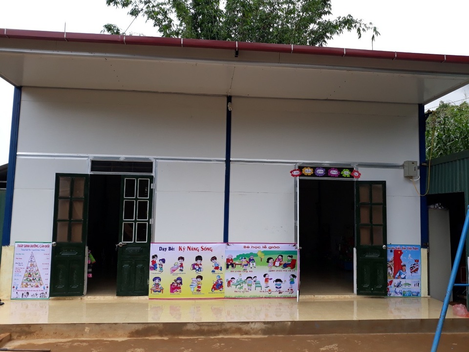 Tập đoàn Bất động sản TLM bàn giao điểm trường cho học sinh vùng cao Điện Biên - 1 Tập đoàn Bất động sản TLM bàn giao điểm trường cho học sinh vùng cao Điện Biên - 1