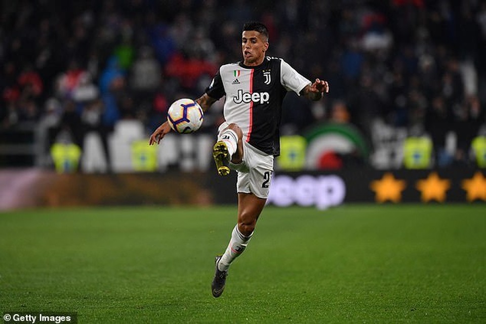 Nhật ký chuyển nhượng ngày 4/7: Hàng hot De Ligt tiến sát tới Juventus - 2 Nhật ký chuyển nhượng ngày 4/7: Hàng hot De Ligt tiến sát tới Juventus - 2