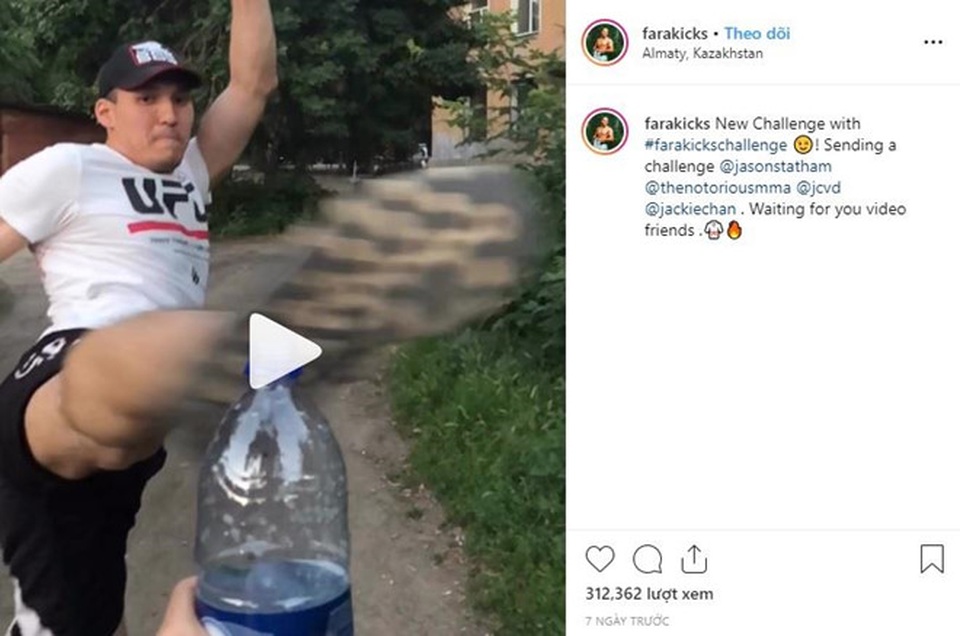 Thử thách đá bay nắp chai đang là trào lưu hot trên khắp thế giới - 1 Thử thách đá bay nắp chai đang là trào lưu hot trên khắp thế giới - 1