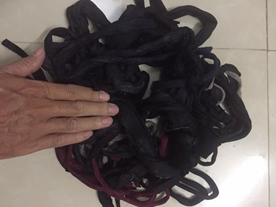 Mua cua giá hời, chàng trai ngã ngửa mớ dây buộc dài như áo mưa - 4 Mua cua giá hời, chàng trai ngã ngửa mớ dây buộc dài như áo mưa - 4