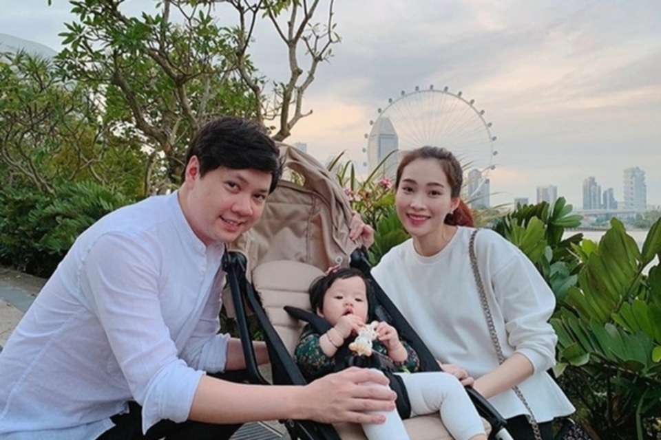 Phát ngôn xôn xao về Song-Song, hôn nhân của Đặng Thu Thảo bên chồng đại gia thế nào? - 6 Phát ngôn xôn xao về Song-Song, hôn nhân của Đặng Thu Thảo bên chồng đại gia thế nào? - 6