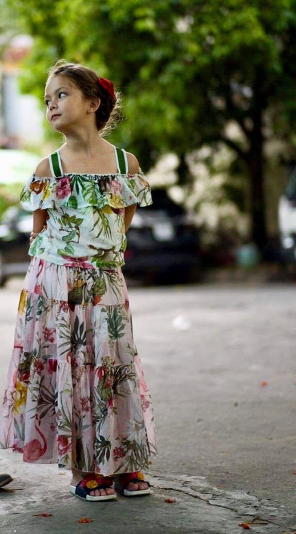 Con gái Hồng Nhung càng lớn càng xinh, được kì vọng là “mỹ nhân showbiz tương lai” - 13 Con gái Hồng Nhung càng lớn càng xinh, được kì vọng là “mỹ nhân showbiz tương lai” - 13