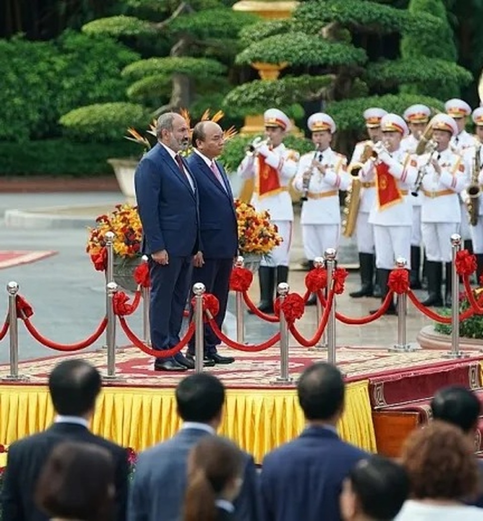 Thủ tướng Nguyễn Xuân Phúc đón người đồng cấp Armenia thăm chính thức Việt Nam - 3 Thủ tướng Nguyễn Xuân Phúc đón người đồng cấp Armenia thăm chính thức Việt Nam - 3