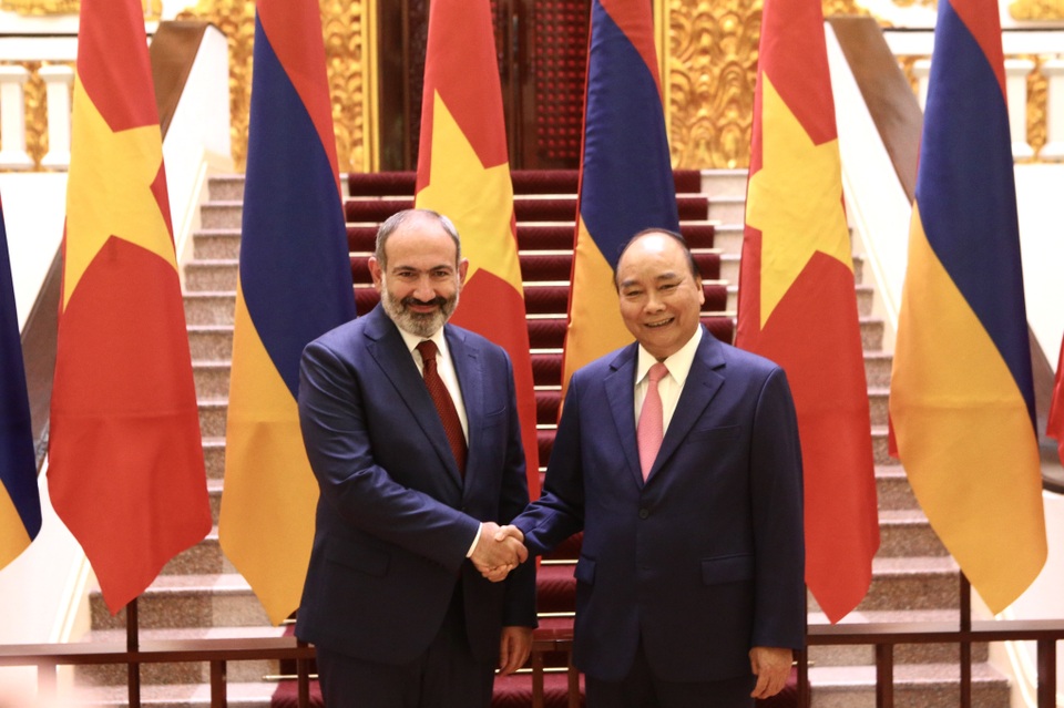 Thủ tướng Nguyễn Xuân Phúc đón người đồng cấp Armenia thăm chính thức Việt Nam - 8 Thủ tướng Nguyễn Xuân Phúc đón người đồng cấp Armenia thăm chính thức Việt Nam - 8