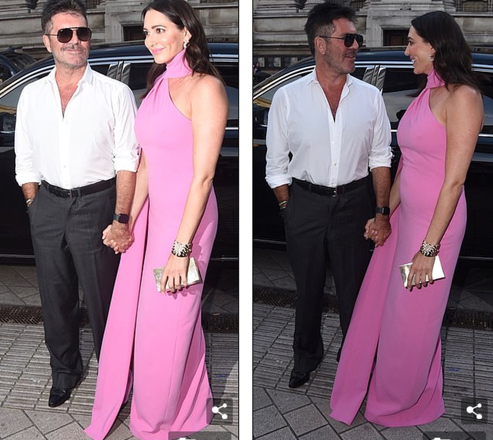 Ông bầu ca nhạc Simon Cowell tình tứ bên bạn gái kém 18 tuổi - 3 Ông bầu ca nhạc Simon Cowell tình tứ bên bạn gái kém 18 tuổi - 3