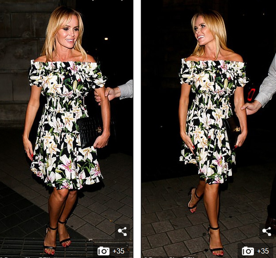 Ông bầu ca nhạc Simon Cowell tình tứ bên bạn gái kém 18 tuổi - 5 Ông bầu ca nhạc Simon Cowell tình tứ bên bạn gái kém 18 tuổi - 5