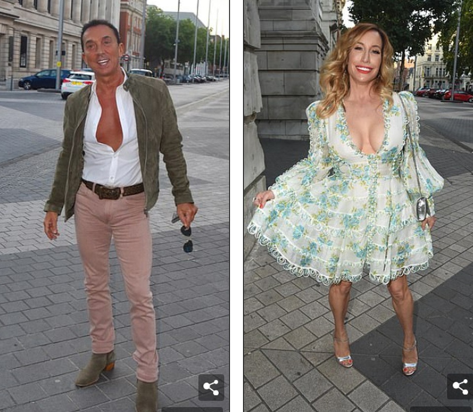 Ông bầu ca nhạc Simon Cowell tình tứ bên bạn gái kém 18 tuổi - 13 Ông bầu ca nhạc Simon Cowell tình tứ bên bạn gái kém 18 tuổi - 13