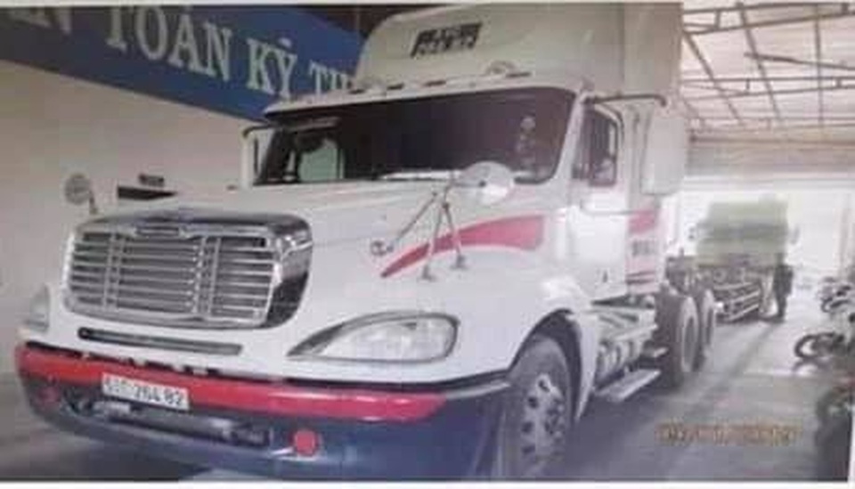 Điều tra vụ mất trộm xe đầu kéo container trong cảng Cát Lái - 1