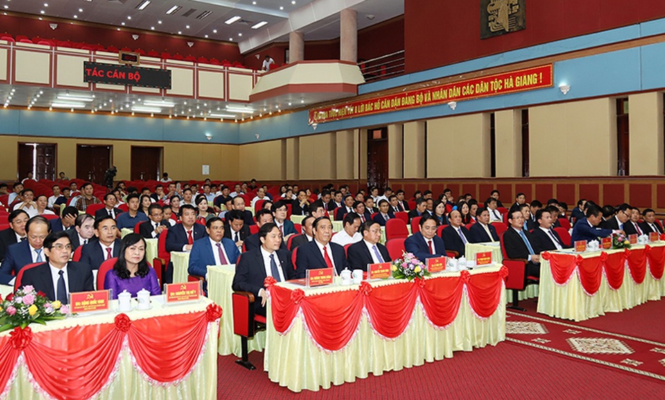 Chủ tịch UBND tỉnh Hà Tĩnh được điều động giữ chức Bí thư Tỉnh ủy Hà Giang - 1 Chủ tịch UBND tỉnh Hà Tĩnh được điều động giữ chức Bí thư Tỉnh ủy Hà Giang - 1