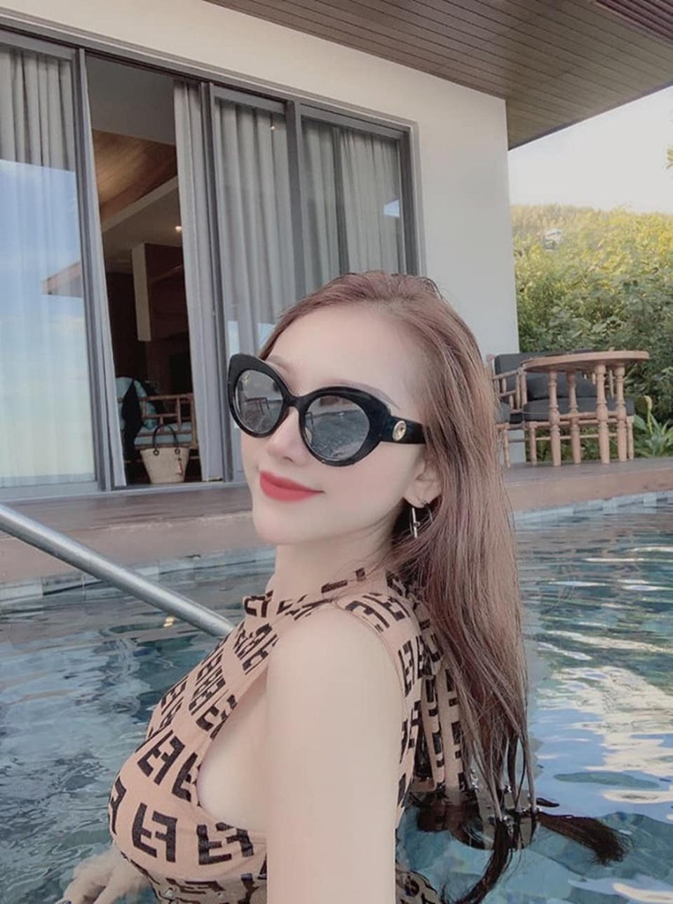 Đây chính là cô gái gợi cảm nhất nhì dàn WAGs Việt - 8 Đây chính là cô gái gợi cảm nhất nhì dàn WAGs Việt - 8
