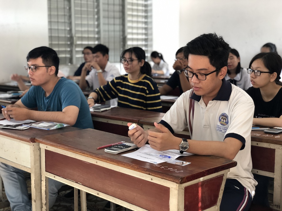 Trường ĐH Thủ Dầu Một công bố điểm chuẩn đối với 3 phương thức xét tuyển - 1 Trường ĐH Thủ Dầu Một công bố điểm chuẩn đối với 3 phương thức xét tuyển - 1