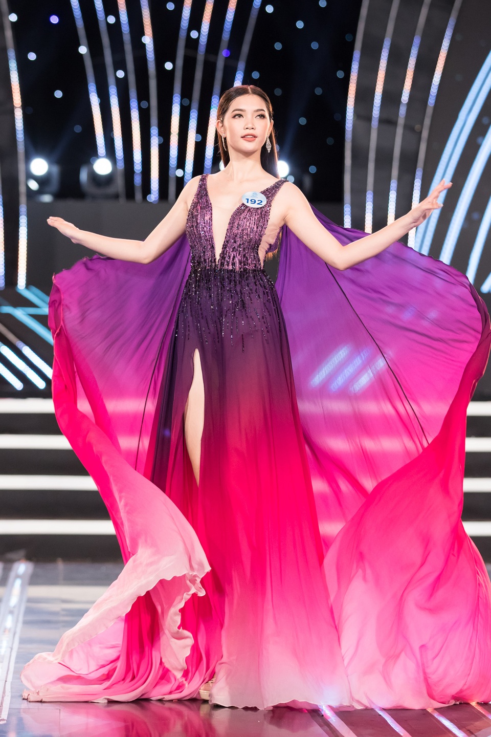 Bạn gái Trọng Đại khóc như mưa khi bị loại khỏi Miss World Việt Nam 2019 - 10 Bạn gái Trọng Đại khóc như mưa khi bị loại khỏi Miss World Việt Nam 2019 - 10