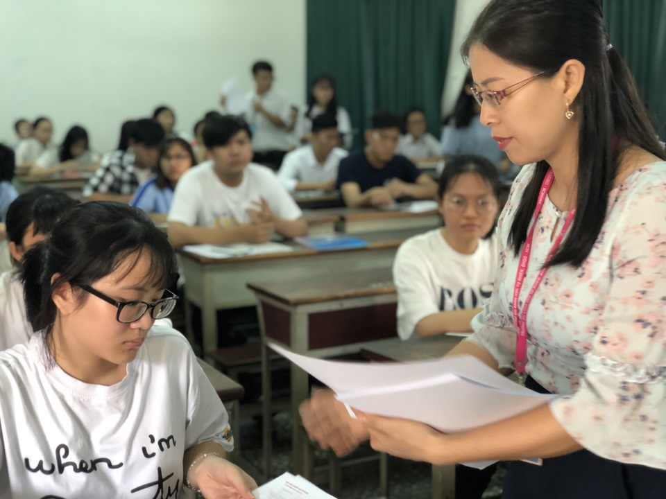 Thí sinh hai lần thi đánh giá năng lực tìm suất vào Đại học - 5 Thí sinh hai lần thi đánh giá năng lực tìm suất vào Đại học - 5