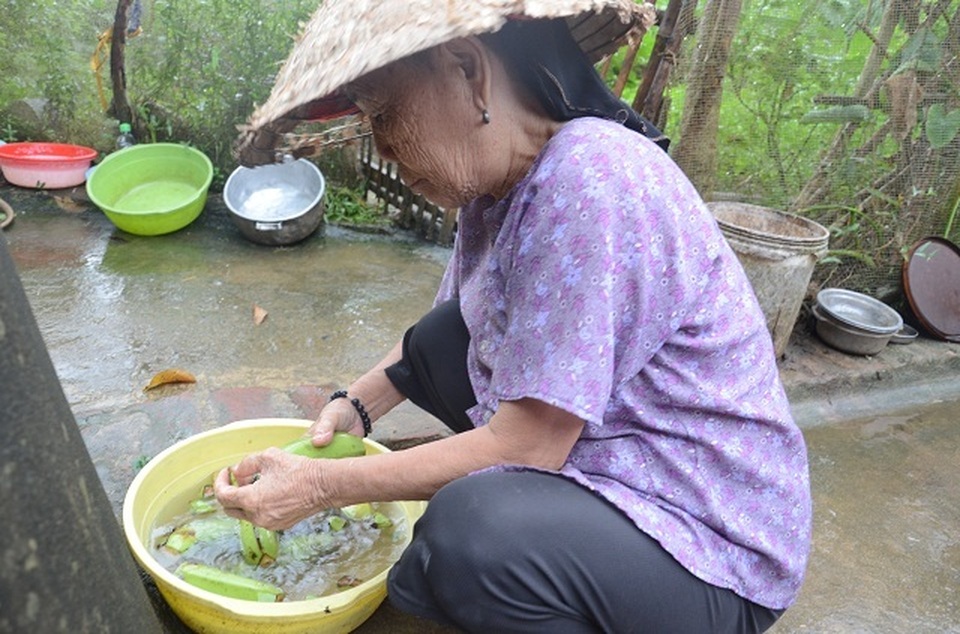 Người đàn bà nửa thế kỉ mang hàm răng kì dị và chưa một lần ngoái cổ - 7 Người đàn bà nửa thế kỉ mang hàm răng kì dị và chưa một lần ngoái cổ - 7