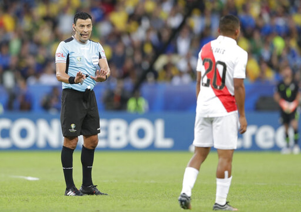 Chiến thắng trong thế thiếu người, Brazil vô địch Copa America - 10 Chiến thắng trong thế thiếu người, Brazil vô địch Copa America - 10