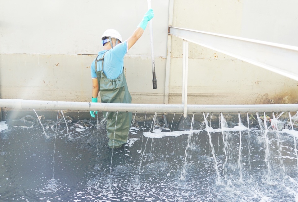 Công nghệ Nhật Bản giúp giảm đáng kể lớp bùn trên sông Tô Lịch - 7 Công nghệ Nhật Bản giúp giảm đáng kể lớp bùn trên sông Tô Lịch - 7