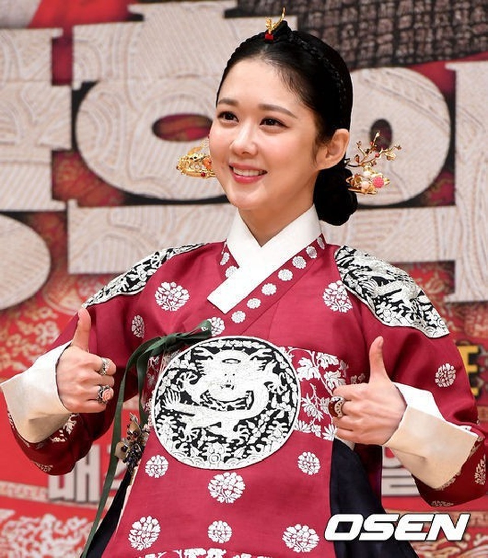 Mỹ nhân U40 Jang Nara vẫn trẻ đẹp như thiếu nữ - 15 Mỹ nhân U40 Jang Nara vẫn trẻ đẹp như thiếu nữ - 15