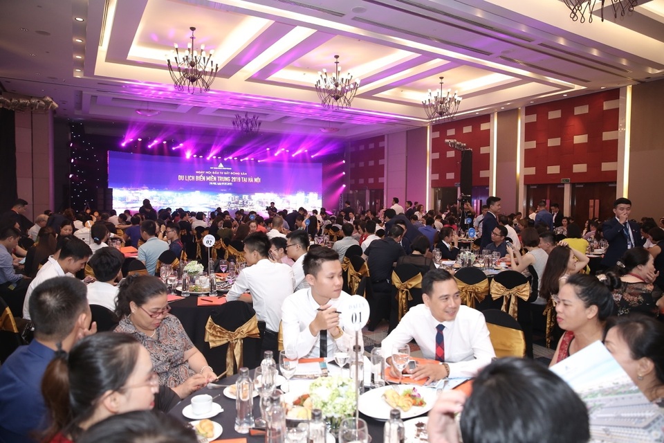“Ngày hội đầu tư bất động sản du lịch biển miền Trung 2019” tổ chức thành công lần thứ I tại Hà Nội - 3 “Ngày hội đầu tư bất động sản du lịch biển miền Trung 2019” tổ chức thành công lần thứ I tại Hà Nội - 3