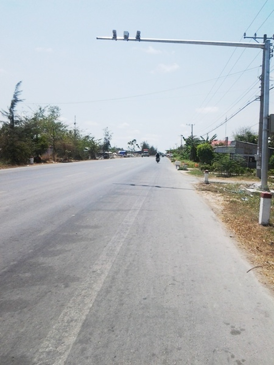 Bạc Liêu: Camera giám sát bắt hàng vạn trường hợp vi phạm giao thông - 1 Bạc Liêu: Camera giám sát bắt hàng vạn trường hợp vi phạm giao thông - 1