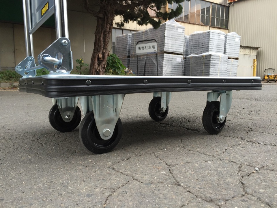 3 Lý do khiến xe đẩy hàng gấp gọn được ưa chuộng hiện nay - 3